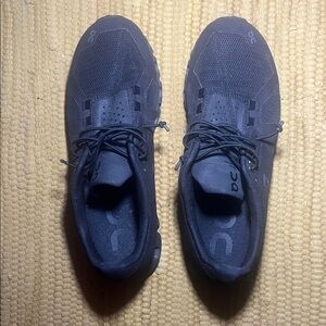 ON Women's Black Athletic Shoes